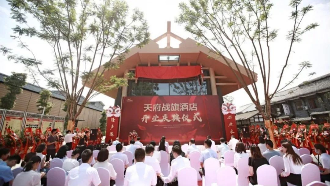 a1a5803f-7ed5-49c5-a26f-6f78582f0121