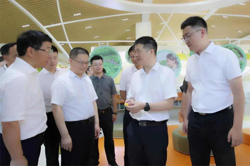 1442f1f8-5542-426c-9330-42572f6f074e